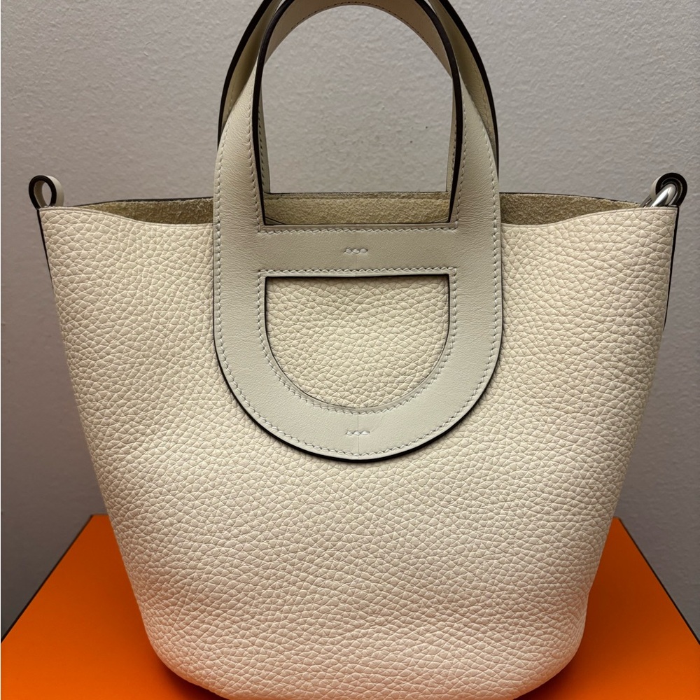 Hermes in the loop 18 in nata